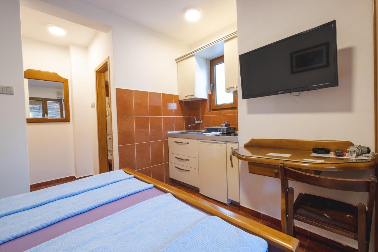 Bel Mare Apartments Budva Luaran gambar
