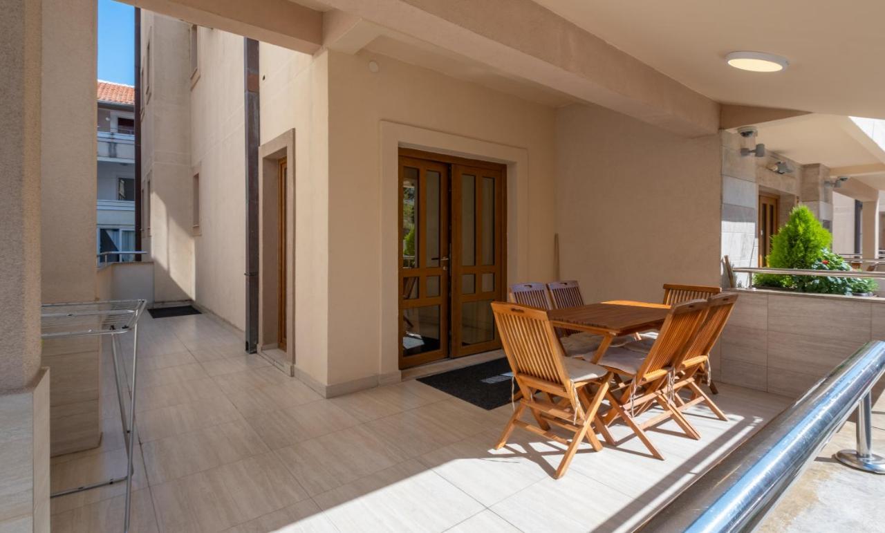 Bel Mare Apartments Budva Luaran gambar