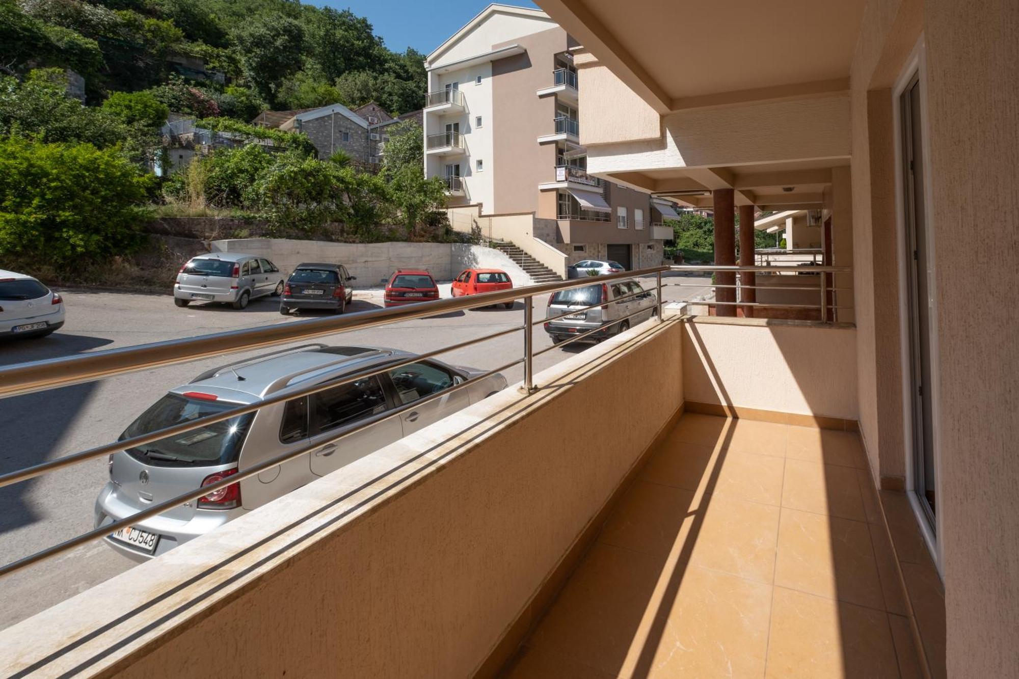 Bel Mare Apartments Budva Luaran gambar